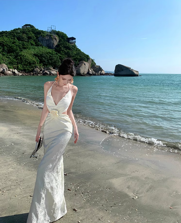 Elegant Open-Waist Floral Design Maxi Dress Chic Mermaid Backless Tie-Back Halter Long Dress AP1313