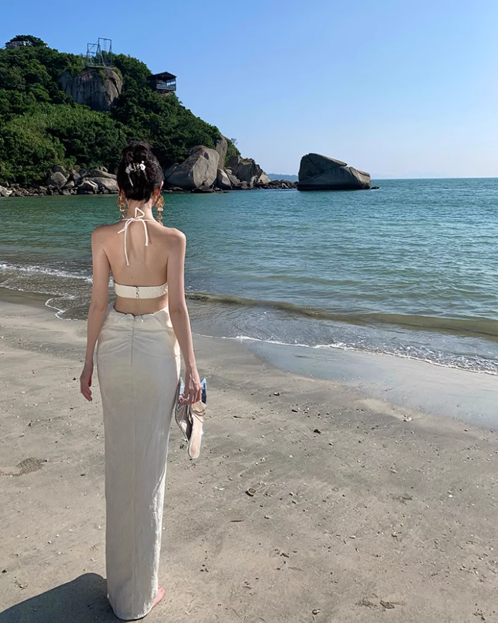 Elegant Open-Waist Floral Design Maxi Dress Chic Mermaid Backless Tie-Back Halter Long Dress AP1313