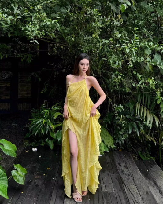 Alluring Asymmetric Neck Yellow Maxi Dress Niche High-Slit Backless Ruffles Halter Long Dress AP1314