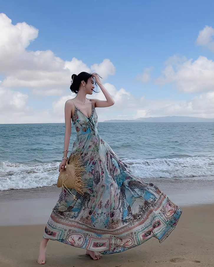 Boho Style Tie-Front Deep V-Neck Maxi Dress Fashion Beach Getaways Printed Spaghetti Strap Long Dress AP1319