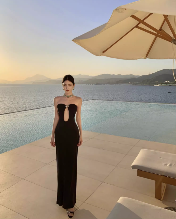 Alluring Cutout Strapless Mermaid Maxi Dress Charming Sheath Feast Outfit Long Dress AP1325