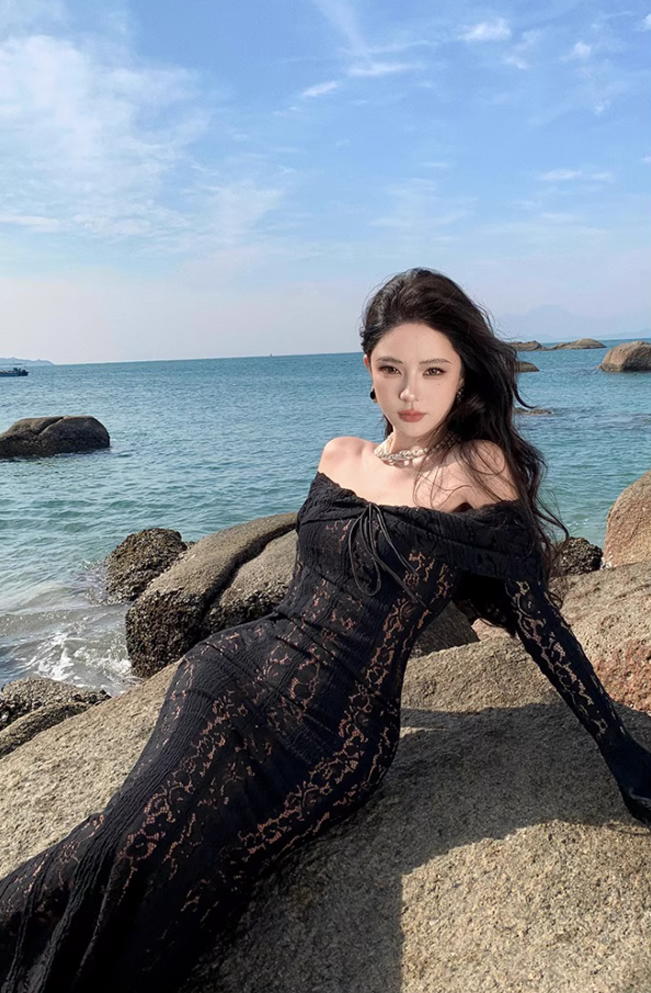 Sexy Hollow Lace Overlay Black Mermaid Maxi Dress Alluring Sheath Long Sleeve Off-Shoulder Long Dress AP1326