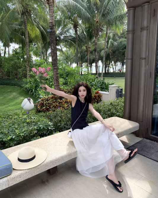 Classical Black & White Splicing Maxi Dress Chic Sleeveless Cascade Tulle Long Dress AP1334