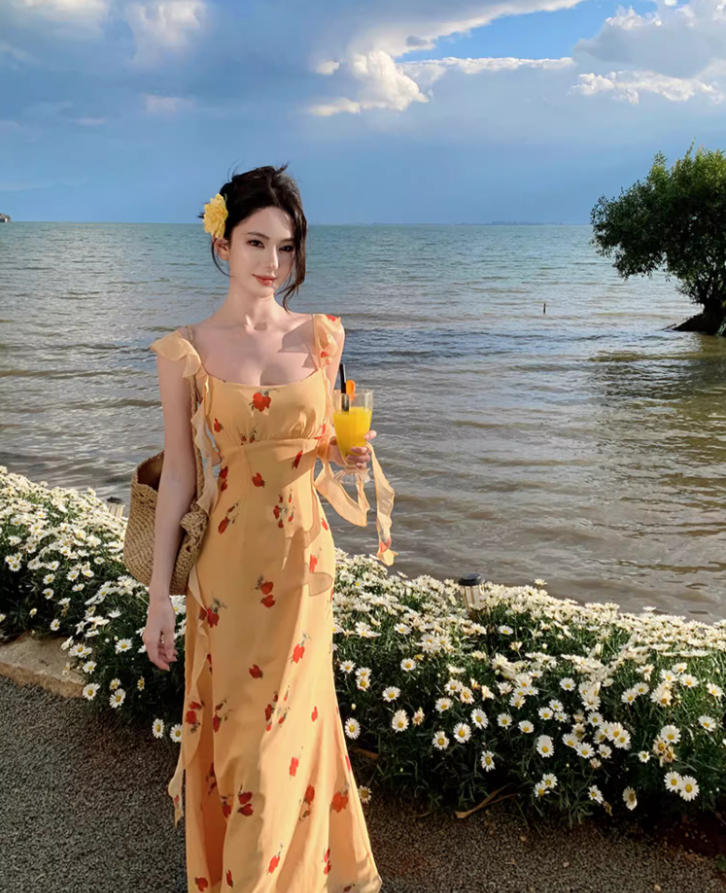 Graceful Flutter Spaghetti Strap Flowers Print Maxi Dress Vogue Square Neck Long Dress AP1342