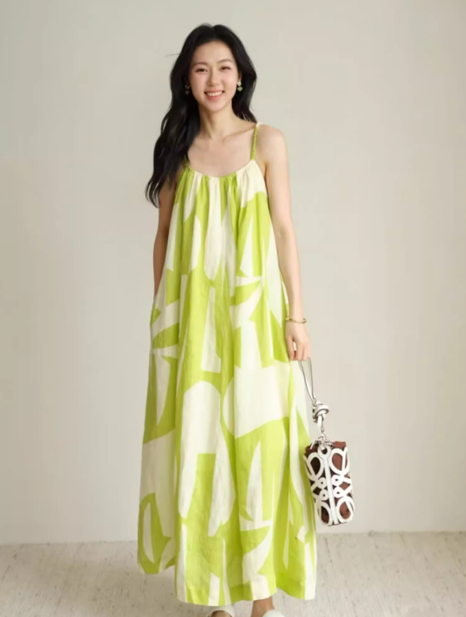 Fashionable Floral Print Green Oversize Maxi Dress Niche Simple Spaghetti Strap Everyday Wear Long Dress AP1344