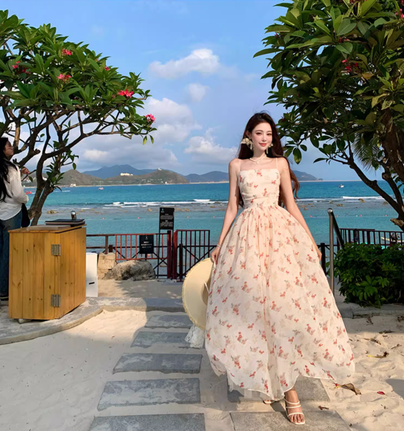 Vogue White Floral Print Flowy Maxi Dress Vintage Cinched-Waist Coastal Shoots Spaghetti Strap Long Dress AP1348