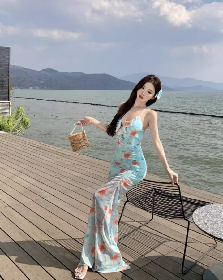 Romantic Floral Print Coastal Trips Blue Mermaid Maxi Dress Vogue Ruffles Trimmed Gathered Sheath Long Dress AP1353