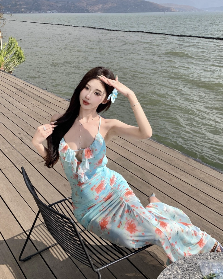 Romantic Floral Print Coastal Trips Blue Mermaid Maxi Dress Vogue Ruffles Trimmed Gathered Sheath Long Dress AP1353