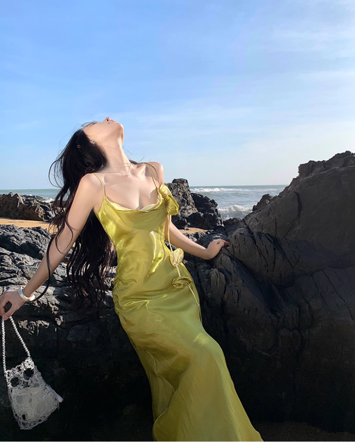 Coastal Trips Green Lustrous Fabric Maxi Dress French Style Sheath Flower Design High-Slit Long Dress AP1355