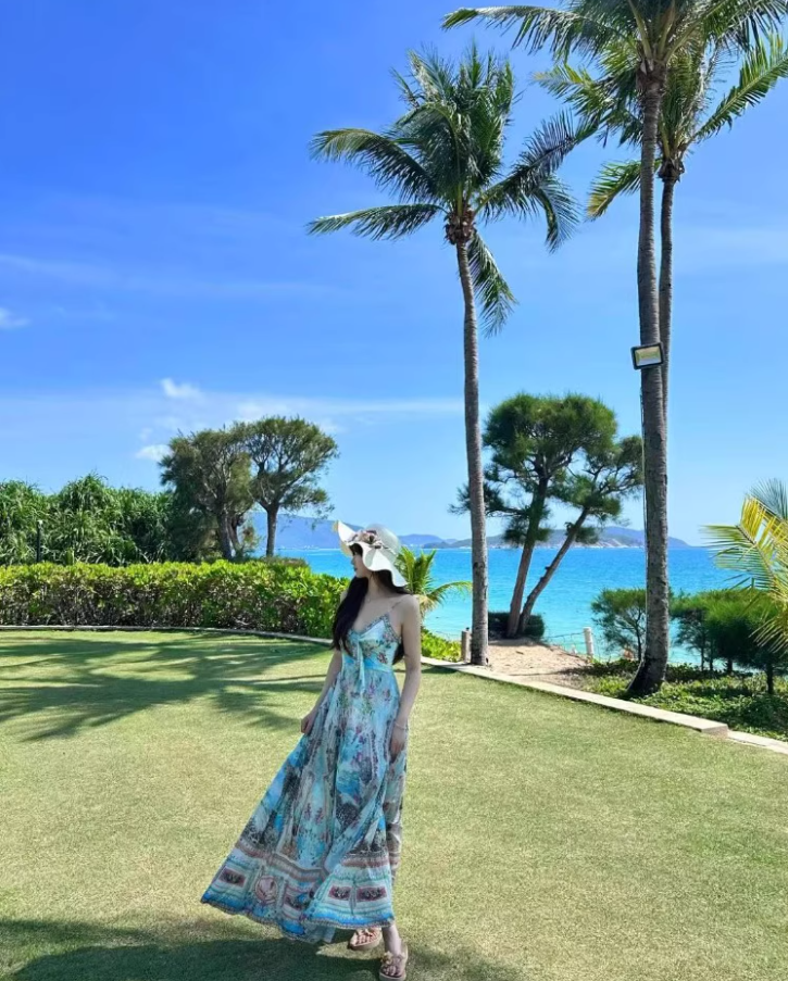 Boho Style Coastal Trips Floral Print Maxi Dress Retro Glittering Crystal Design Flowy Long Dress AP1356