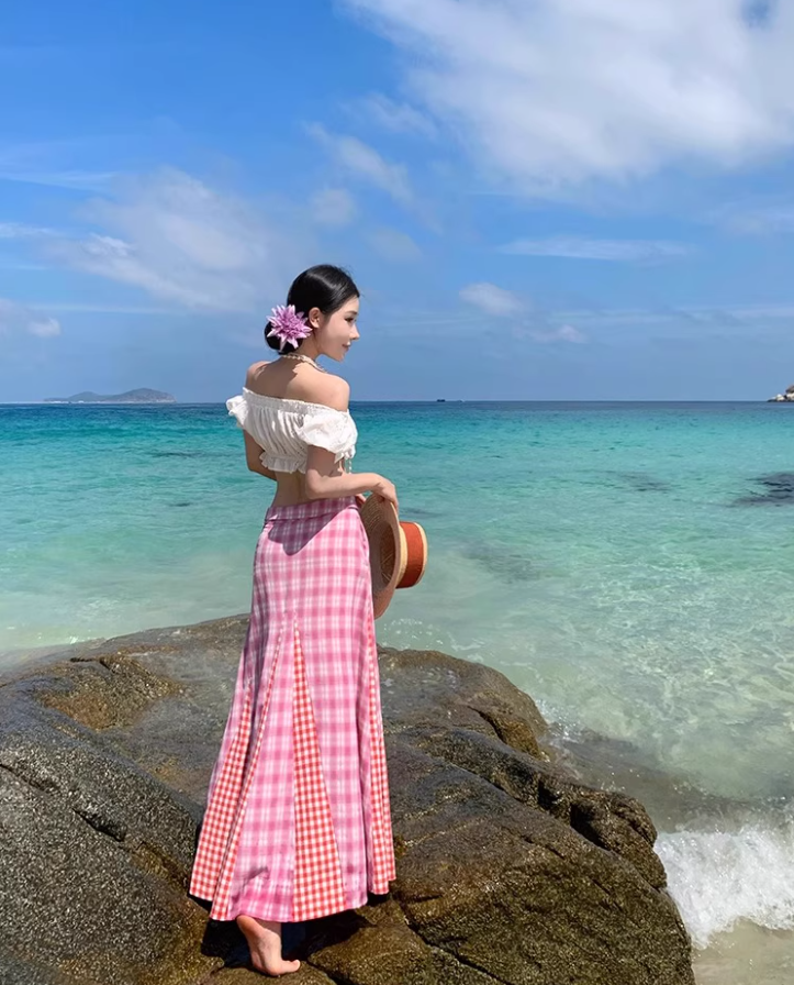 Dopamine Style Pink Plaid Two-Piece Set Maxi Dress Vibrant Off-Shoulder Crop Top Mermaid Long Dress AP1358