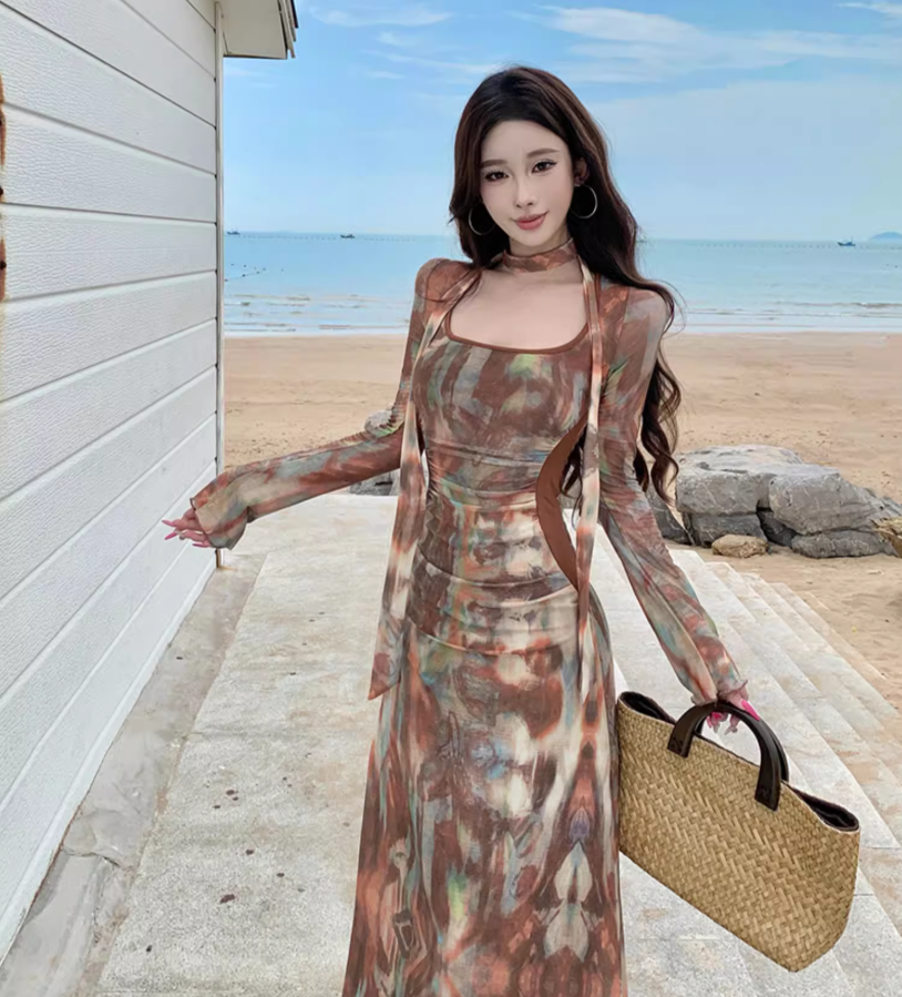 Vintage Long Sleeve Square Neck Maxi Dress Versatile Boho Style Tie-Dye Bodycon Long Dress AP1359