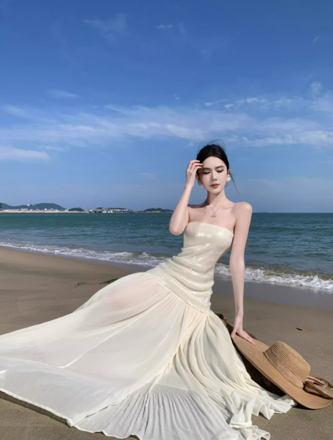 Elegant Sparkly Sequins Strapless Maxi Dress Novelty Pressed Pleat Splicing Sheer Tulle Long Dress AP1365