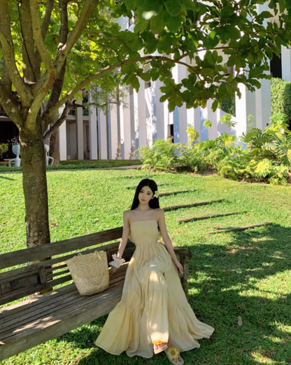 New Fashion High Slit Ruffles Hem Yellow Maxi Dress Graceful Coastal Shoots A-Line Flowy Halter Long Dress AP1373