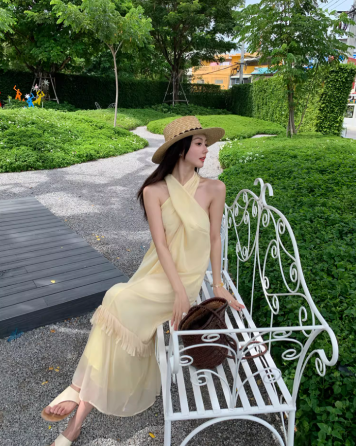 Charming Lightweight Summer Tassel Hem Maxi Dress Gorgeous Flowy Coastal Shoots Cross-Front Halter Long Dress AP1375