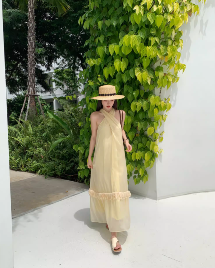 Charming Lightweight Summer Tassel Hem Maxi Dress Gorgeous Flowy Coastal Shoots Cross-Front Halter Long Dress AP1375