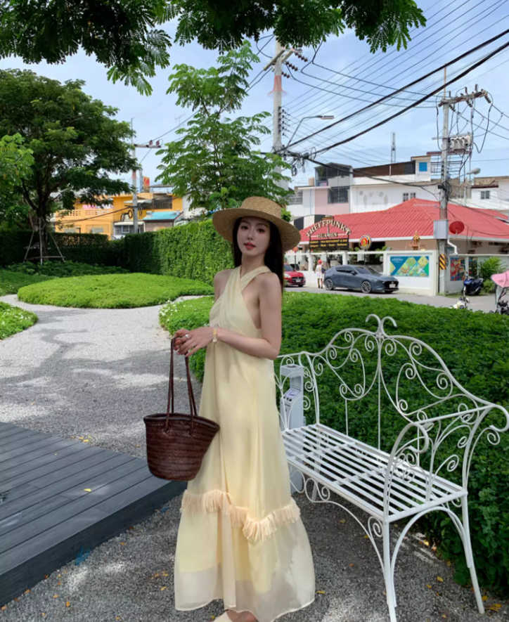 Charming Lightweight Summer Tassel Hem Maxi Dress Gorgeous Flowy Coastal Shoots Cross-Front Halter Long Dress AP1375