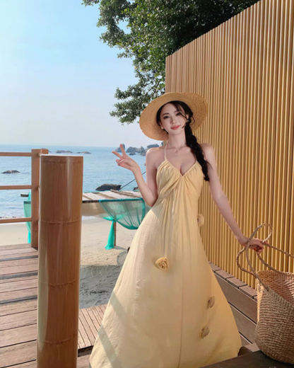 Simple Style Yellow Lightweight Maxi Dress Coastal Shoots Vogue Flowy Flowers Design Halter Long Dress AP1376