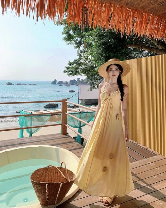 Simple Style Yellow Lightweight Maxi Dress Coastal Shoots Vogue Flowy Flowers Design Halter Long Dress AP1376