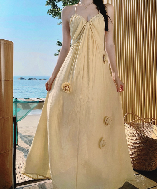 Simple Style Yellow Lightweight Maxi Dress Coastal Shoots Vogue Flowy Flowers Design Halter Long Dress AP1376