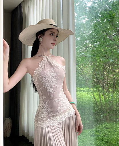 Graceful Applique Lace Trimmed Maxi Dress Chic Adjustable Spaghetti Strap Natural Pleat Long Dress AP1382