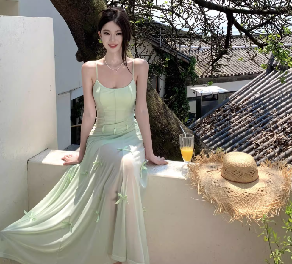Dreamy Bow-Knot Design Spaghetti Strap Maxi Dress Classical Nature Shoots Flowy Tulle Overlay Long Dress AP1392