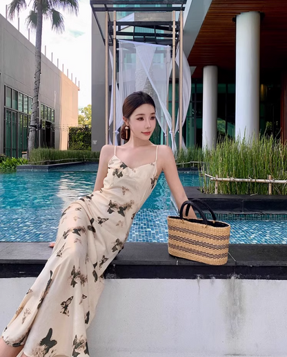 Romantic Soft Fabric Spaghetti Strap Maxi Dress Luxurious Butterflies Print Nature Shoots Long Dress AP1395