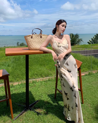 Romantic Soft Fabric Spaghetti Strap Maxi Dress Luxurious Butterflies Print Nature Shoots Long Dress AP1395