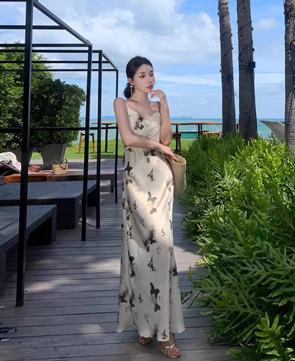 Romantic Soft Fabric Spaghetti Strap Maxi Dress Luxurious Butterflies Print Nature Shoots Long Dress AP1395