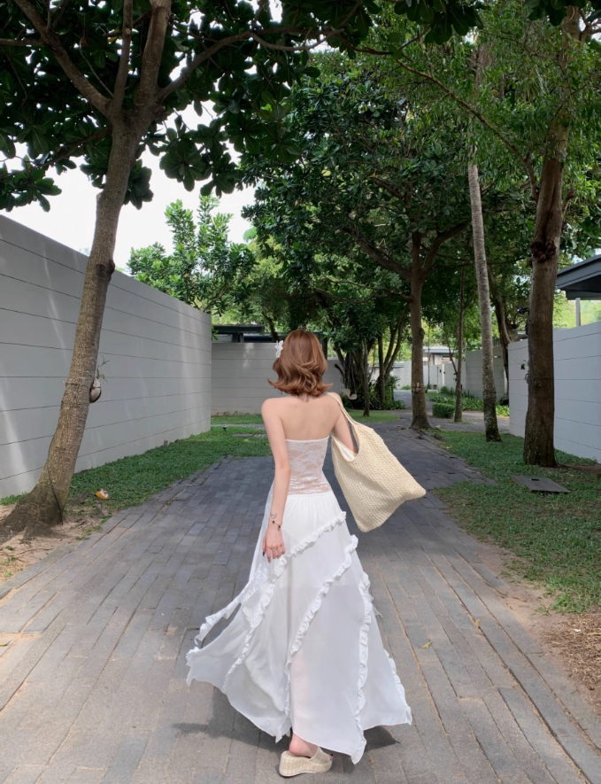 Sexy Lace Splicing Strapless Two-Piece Maxi Dress Fashionable Asymmetric Ruffled Hem Long Dress AP1403