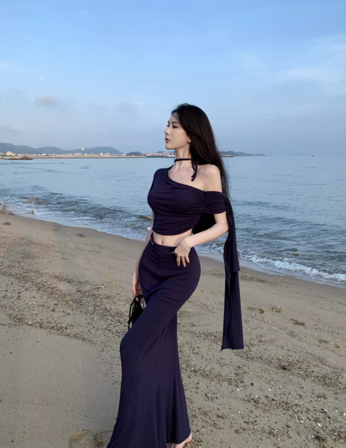 Sexy Navy Blue Two-Piece Set One-Shoulder Maxi Dress Chic Beach Vacays Asymmetric Neck Crop Top Mermaid Long Dress AP1405