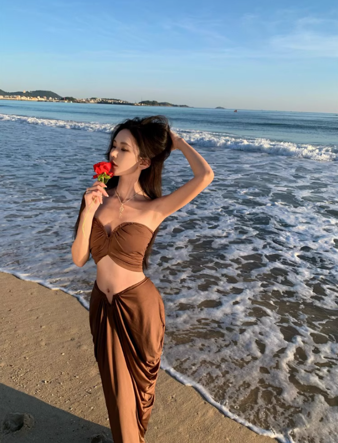 Vintage Brown Beach Outfit Maxi Dress Gen Z Vacays Outfit Strapless Cutout Top Draped Long Dress AP1406