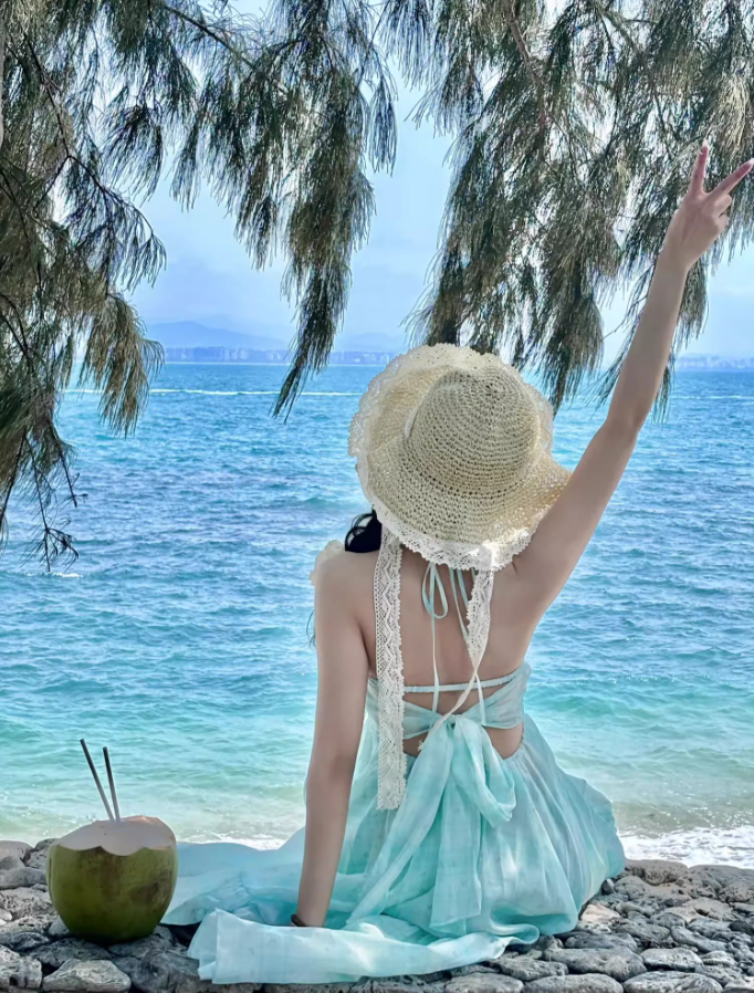 New Stylish Mint Green Loose Fit Maxi Dress Beach Vacays Backless Halter Long Dress AP1410