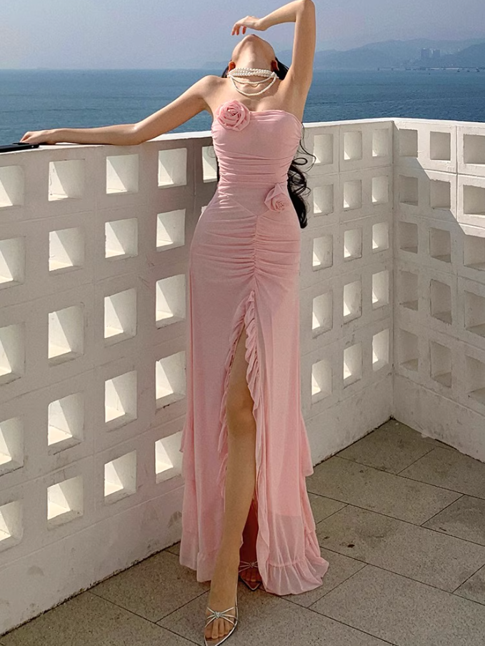 Charming Cascade Ruffles Hem High-Slit Maxi Dress Strapless Gathered Flower Design Long Dress AP1418