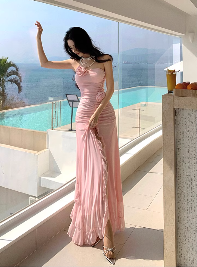 Charming Cascade Ruffles Hem High-Slit Maxi Dress Strapless Gathered Flower Design Long Dress AP1418