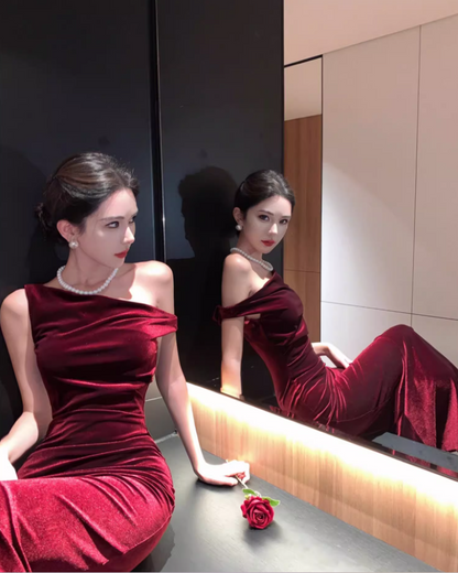 Graceful Asymmetric Neckline Velvet Mermaid Maxi Dress Classical Red Sheath Feast Long Dress AP1420