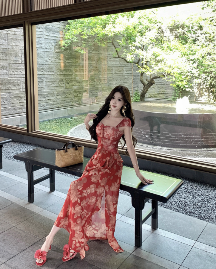Alluring Square Neck Floral Print Maxi Dress Chic Red Flutter Short Sleeve Draped Slit Long Dress AP1421