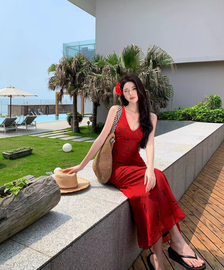 French-Inspired Sleeveless V-Neck Maxi Dress Retro Tie-Waist Printed Beach Getaways Long Dress AP1422