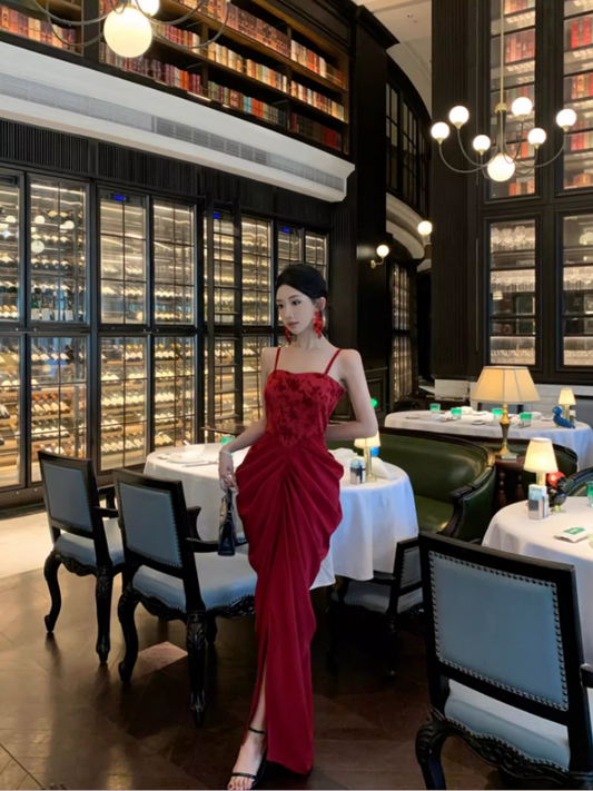 Alluring Burgundy Velvet Spaghetti Strap Maxi Dress Chic Ruched High-Slit Mermaid Long Dress AP1430