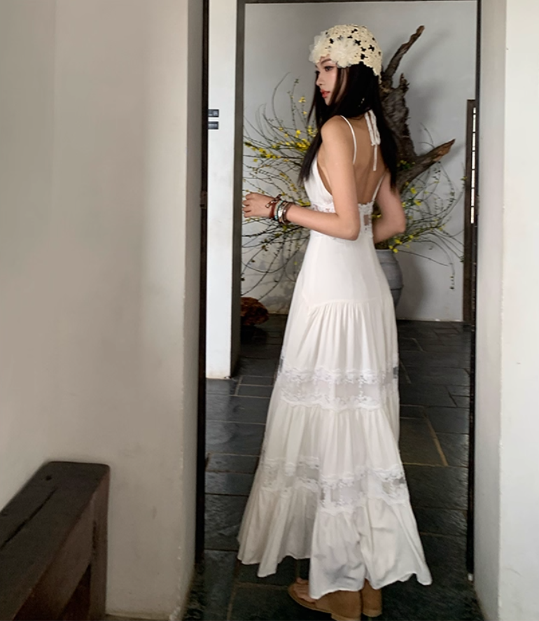 Elegant Coastal Trips Spaghetti Strap White Maxi Dress Vogue Sheer Lace Splicing Backless Flowy Long Dress AP1436
