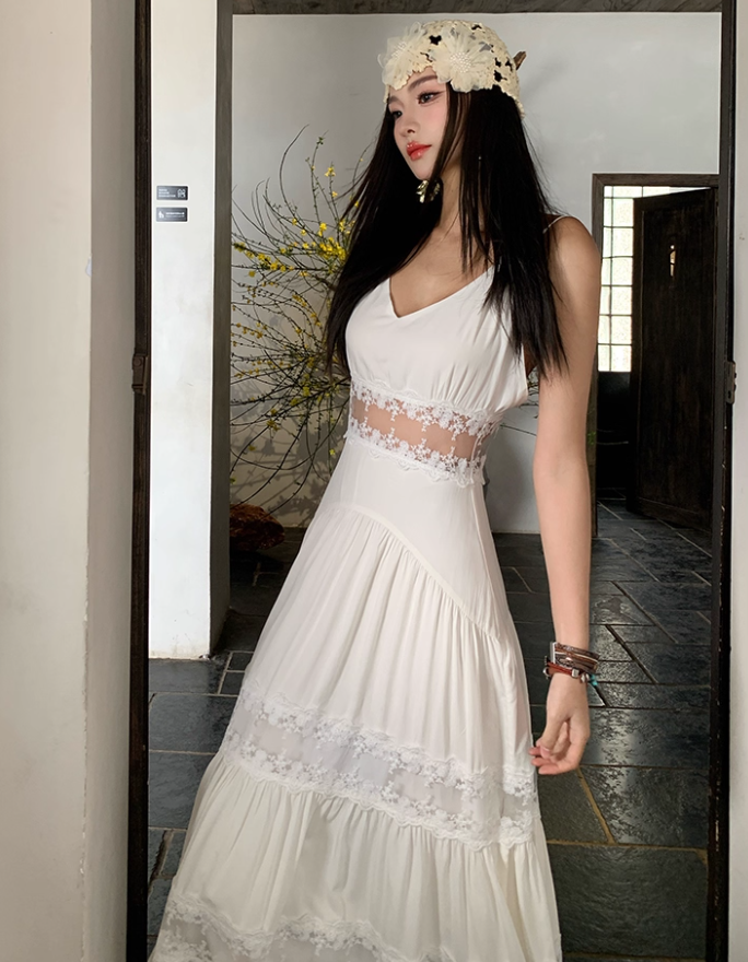 Elegant Coastal Trips Spaghetti Strap White Maxi Dress Vogue Sheer Lace Splicing Backless Flowy Long Dress AP1436
