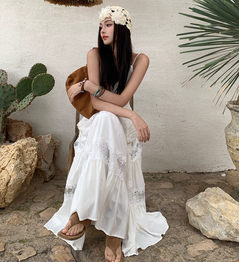 Elegant Coastal Trips Spaghetti Strap White Maxi Dress Vogue Sheer Lace Splicing Backless Flowy Long Dress AP1436
