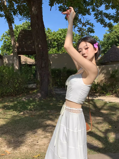 Chic Two-Piece Set Ruffles Hem Island Vacation Maxi Dress Retro Flowy Crop Top Lace-Trimmed Long Dress AP1445