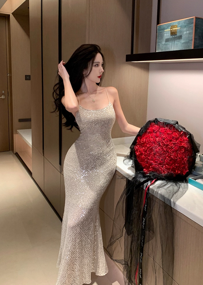 Exquisite Silver Glittering Sequins Mermaid Maxi Dress Charming Feast Bodycon Backless Halter Long Dress AP1451