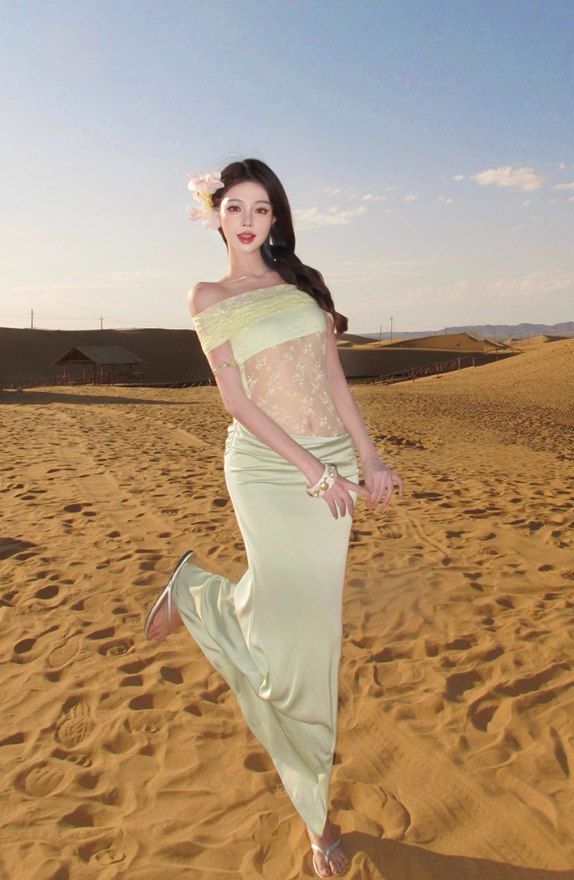 Charming Off-Shoulder Lace Splicing Cowl Neck Maxi Dress Vibrant Hot Girls Bodycon Lustrous Fabric Mermaid Long Dress AP1453