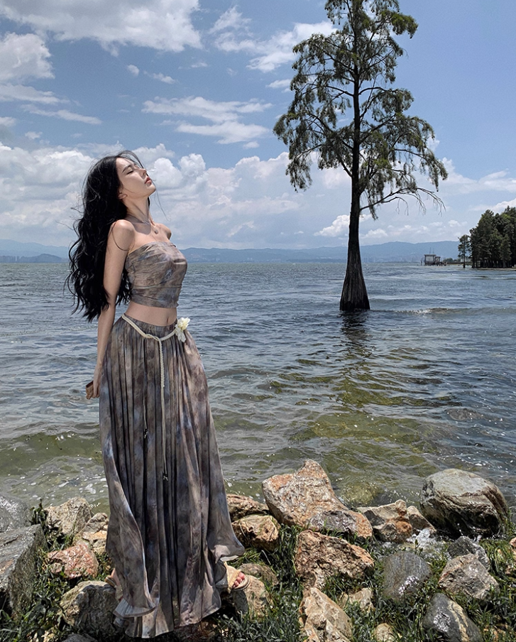Exquisite High-Waisted Tie-Dye Flowy Maxi Dress Chic Two-Piece Scenic Vacays Bandeau Crop Top Long Dress AP1468
