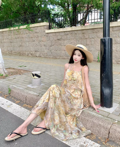 Romantic Floral Print Island Vacation Maxi Dress Chic Flowy Spaghetti Strap Tiered Ruffles Hem Long Dress AP1471