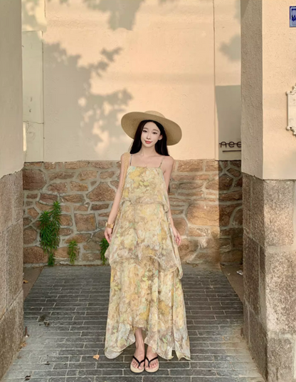 Romantic Floral Print Island Vacation Maxi Dress Chic Flowy Spaghetti Strap Tiered Ruffles Hem Long Dress AP1471