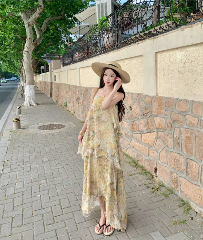 Romantic Floral Print Island Vacation Maxi Dress Chic Flowy Spaghetti Strap Tiered Ruffles Hem Long Dress AP1471
