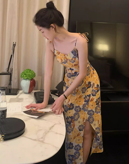 French Style Floral Print High-Slit Maxi Dress Classical Island Vacation Adjustable Spaghetti Strap Long Dress AP1473